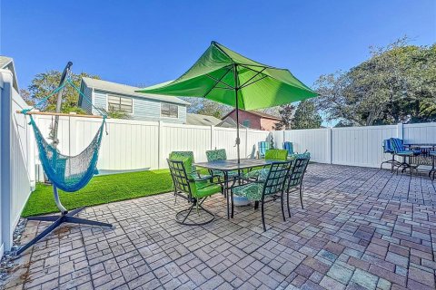 Adosado en venta en Tampa, Florida, 2 dormitorios, 127.46 m2 № 1734445 - foto 29