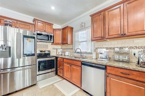 Adosado en venta en Tampa, Florida, 2 dormitorios, 127.46 m2 № 1734445 - foto 13