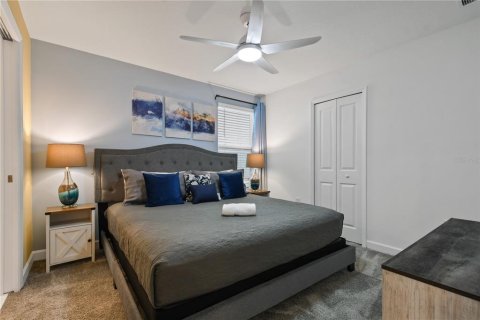 Casa en venta en Kissimmee, Florida, 6 dormitorios, 349.31 m2 № 1801475 - foto 28