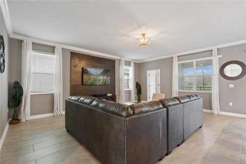 Casa en venta en Kissimmee, Florida, 6 dormitorios, 349.31 m2 № 1801475 - foto 17