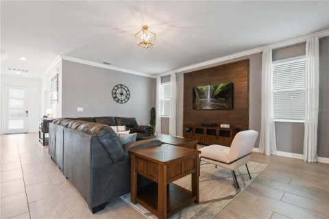 Casa en venta en Kissimmee, Florida, 6 dormitorios, 349.31 m2 № 1801475 - foto 19