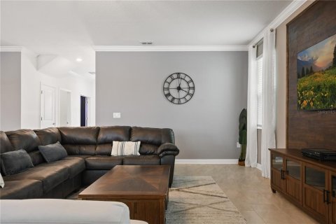 Casa en venta en Kissimmee, Florida, 6 dormitorios, 349.31 m2 № 1801475 - foto 20