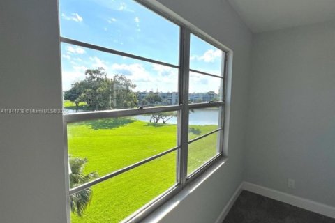 Condo in Boca Raton, Florida, 2 bedrooms  № 1833800 - photo 10