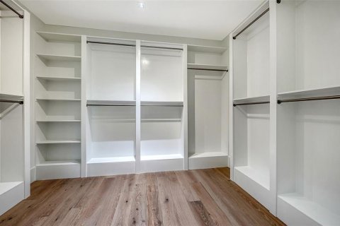 Casa en venta en Sarasota, Florida, 5 dormitorios, 422.24 m2 № 2098730 - foto 20