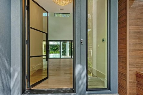 Casa en venta en Sarasota, Florida, 5 dormitorios, 422.24 m2 № 2098730 - foto 9