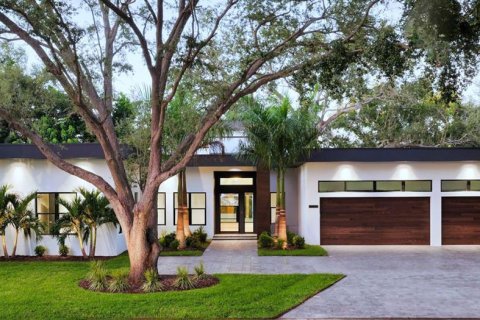 Villa ou maison à Sarasota, Floride 5 chambres, 422.24 m2 № 2098730