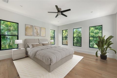 Casa en venta en Sarasota, Florida, 5 dormitorios, 422.24 m2 № 2098730 - foto 17