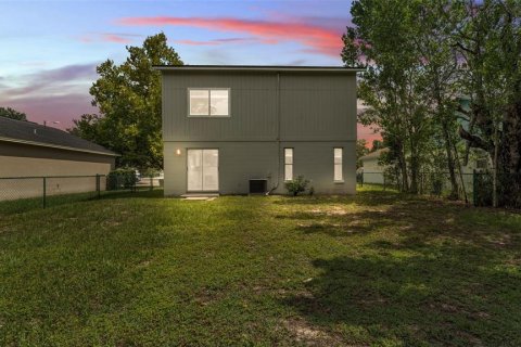 House in Lakeland, Florida 3 bedrooms, 122.63 sq.m. № 1820600 - photo 3