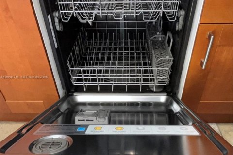 Снять в аренду кондоминиум в Дания-Бич, Флорида 2 спальни, 110.55м2, № 2085166 - фото 22