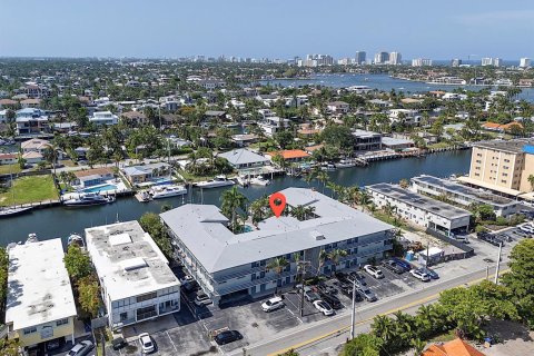 Condo in Fort Lauderdale, Florida, 2 bedrooms № 2242271