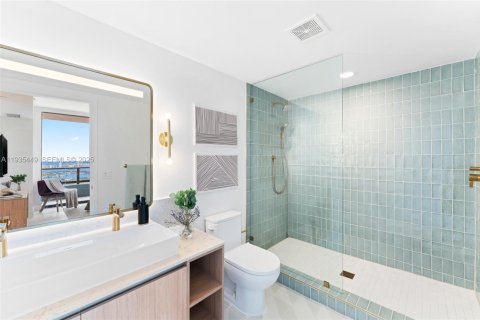 Condominio en venta en Miami, Florida, 3 dormitorios, 115.76 m2 № 1993676 - foto 10