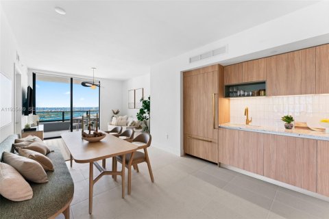 Condominio en venta en Miami, Florida, 3 dormitorios, 115.76 m2 № 1993676 - foto 28