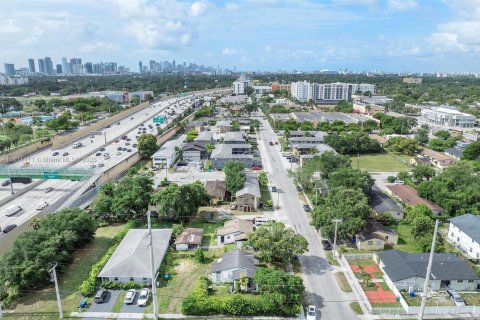 Land in Miami, Florida № 1755772 - photo 23