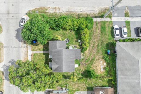 Land in Miami, Florida № 1755772 - photo 26