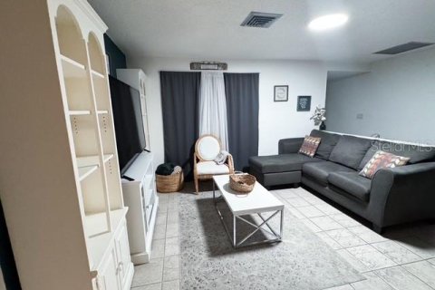 Villa ou maison à vendre à Seminole, Floride: 3 chambres, 105.17 m2 № 2399091 - photo 10