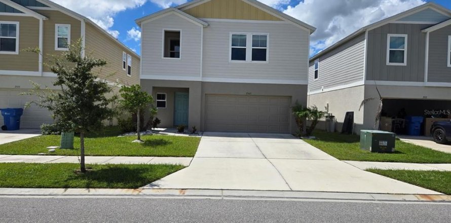 Villa ou maison à Wesley Chapel, Floride 4 chambres, 189.33 m2 № 2389372