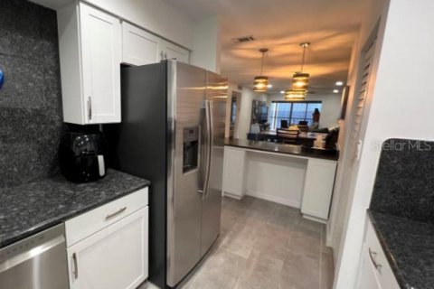 Copropriété à louer à Port Charlotte, Floride: 2 chambres, 106.84 m2 № 1637800 - photo 4