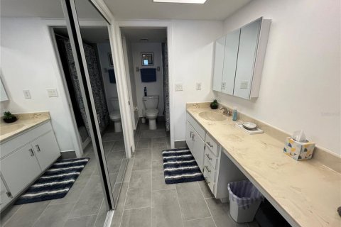 Copropriété à louer à Port Charlotte, Floride: 2 chambres, 106.84 m2 № 1637800 - photo 11