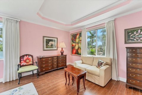 House in Sarasota, Florida 3 bedrooms, 223.06 sq.m. № 1856604 - photo 25