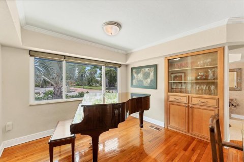 House in Sarasota, Florida 3 bedrooms, 223.06 sq.m. № 1856604 - photo 13