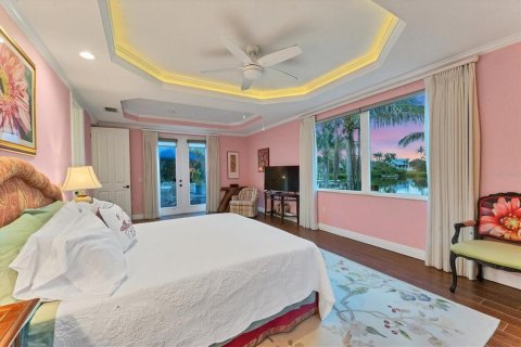 House in Sarasota, Florida 3 bedrooms, 223.06 sq.m. № 1856604 - photo 22