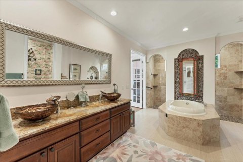 House in Sarasota, Florida 3 bedrooms, 223.06 sq.m. № 1856604 - photo 28