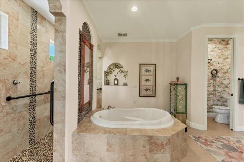 House in Sarasota, Florida 3 bedrooms, 223.06 sq.m. № 1856604 - photo 30