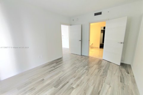 Купить кондоминиум в Майами, Флорида 2 спальни, 107.02м2, № 411597 - фото 14
