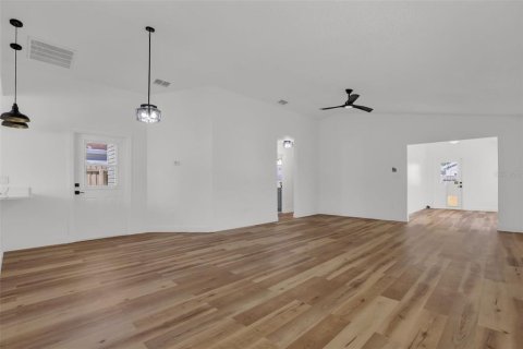 Villa ou maison à vendre à Leesburg, Floride: 2 chambres, 132.29 m2 № 2416939 - photo 7