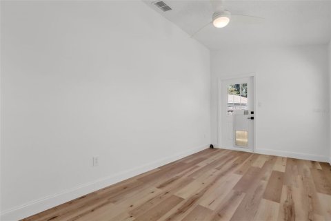 Villa ou maison à vendre à Leesburg, Floride: 2 chambres, 132.29 m2 № 2416939 - photo 12