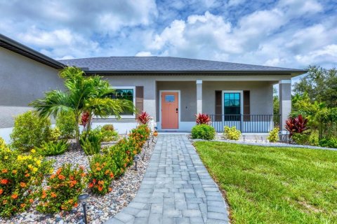 Villa ou maison à vendre à Port Charlotte, Floride: 3 chambres, 156.82 m2 № 1916943 - photo 2