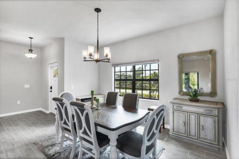 Villa ou maison à vendre à Port Charlotte, Floride: 3 chambres, 156.82 m2 № 1916943 - photo 12