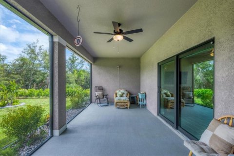 Villa ou maison à vendre à Port Charlotte, Floride: 3 chambres, 156.82 m2 № 1916943 - photo 28