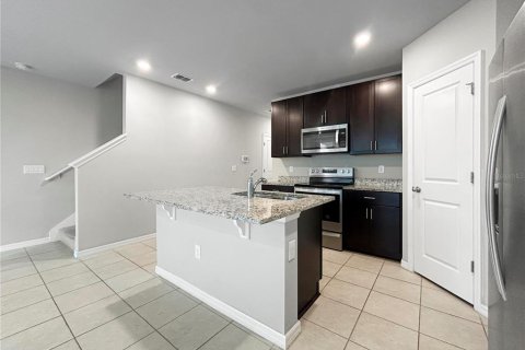 Touwnhouse à vendre à Brandon, Floride: 3 chambres, 141.68 m2 № 1542252 - photo 9