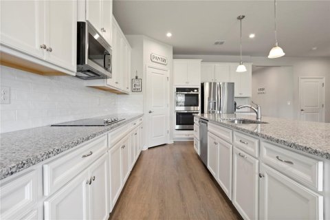Casa en venta en Clermont, Florida, 5 dormitorios, 280.66 m2 № 1784608 - foto 12