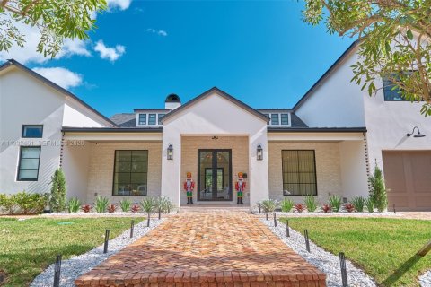 Villa ou maison à vendre à Pinecrest, Floride: 4 chambres № 2152445 - photo 7