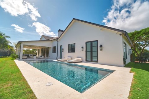 Villa ou maison à vendre à Pinecrest, Floride: 4 chambres № 2152445 - photo 8