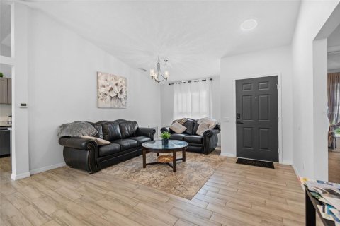 Villa ou maison à vendre à Bradenton, Floride: 3 chambres, 127.46 m2 № 2398724 - photo 10
