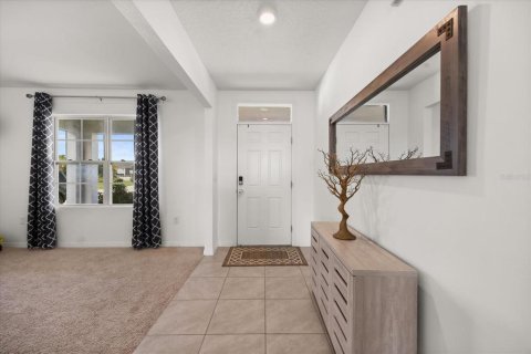 Villa ou maison à vendre à Kissimmee, Floride: 5 chambres, 248.42 m2 № 1821191 - photo 2