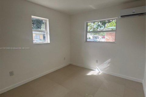 Appartement à louer à Miami, Floride: 1 chambre, 230.96 m2 № 1969292 - photo 9