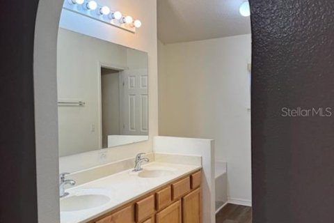 Casa en alquiler en Orlando, Florida, 3 dormitorios, 152.27 m2 № 2093953 - foto 7