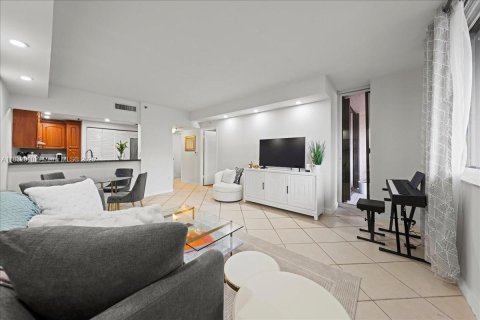 Copropriété à vendre à Miami, Floride: 1 chambre, 65.03 m2 № 1814434 - photo 5