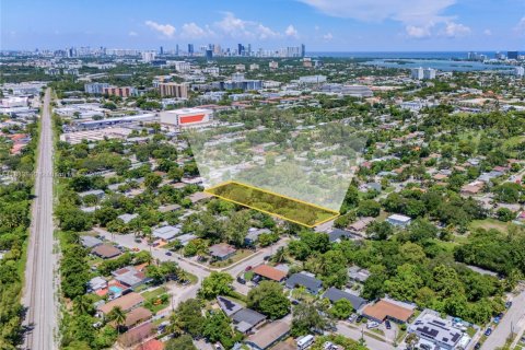 Immobilier commercial à vendre à Miami, Floride № 1931107 - photo 8