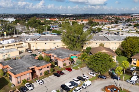 Copropriété à vendre à Hialeah, Floride: 3 chambres, 91.04 m2 № 1987643 - photo 25