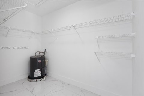 Copropriété à vendre à Hialeah, Floride: 3 chambres, 91.04 m2 № 1987643 - photo 15