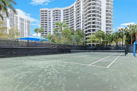 Copropriété à louer à Aventura, Floride: 2 chambres, 125.7 m2 № 2024679 - photo 30