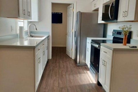 Casa en venta en Edgewater, Florida, 3 dormitorios, 125.42 m2 № 2157362 - foto 11