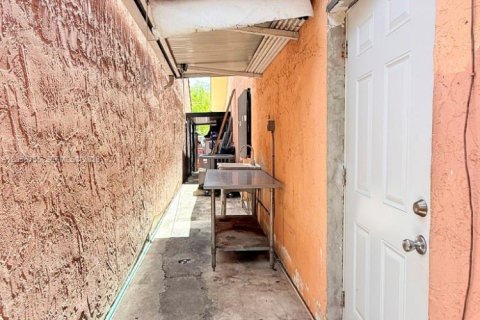 Купить виллу или дом в Хайалиа, Флорида 3 спальни, 118.36м2, № 2254010 - фото 27