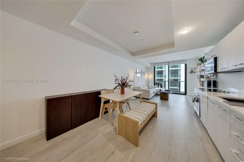 Купить кондоминиум в Майами, Флорида 1 спальня, 63.55м2, № 2090819 - фото 15