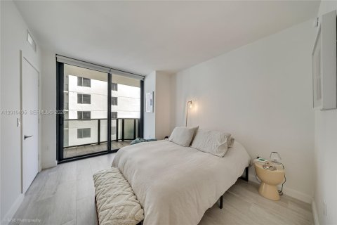Купить кондоминиум в Майами, Флорида 1 спальня, 63.55м2, № 2090819 - фото 9